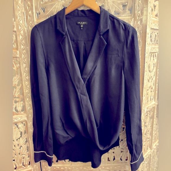 rag & bone | Dean Drape Front Blouse in Salute Navy | Sz M - Picture 6 of 7